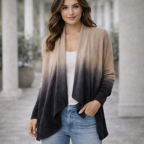 Barefoot Dreams Sweaters - Barefoot Dreams CozyChic Lite Calypso Ombre Wrap Cardigan S/M